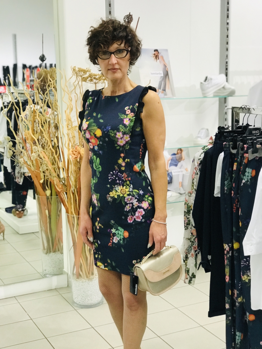 Abito floreale di Liu Jo, collezione SS19, Boutique Vitalini, Centro Breggia, Balerna