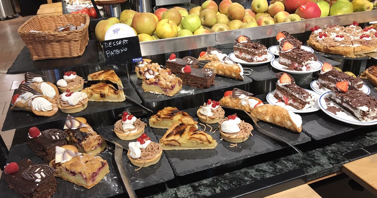 Deliziosa merenda al Ristorante Manora del Centro Breggia