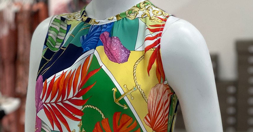 Top colorato per l'estate