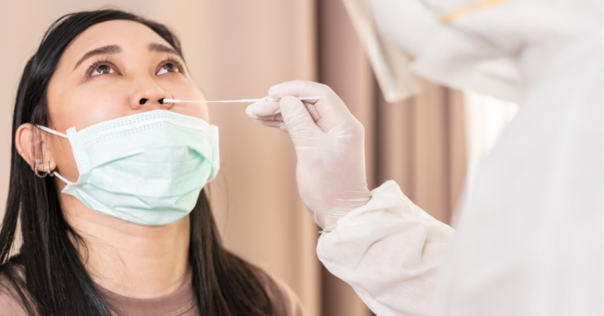 Test rapidi COVID-19 e test PCR presso la farmacia Amavita al Centro Breggia