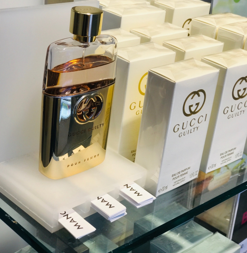 Eau de Parfum pour femme, Gucci Guilty, in vendita presso il reparto profumeria di Manor Balerna al Centro Breggia